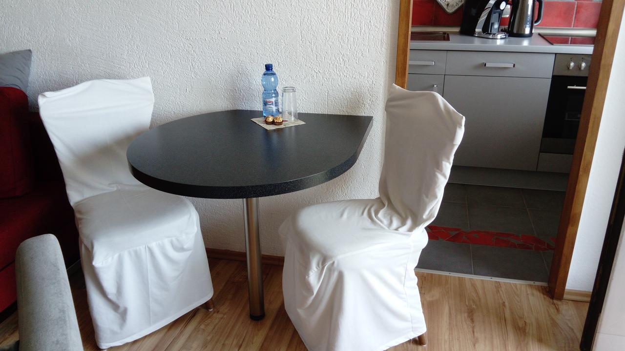 Ferienwohnung "Sonnenschein" Зелб Екстериор снимка